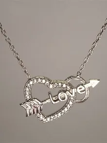 Kalpli Oklu Love Bayan Gümüş Kolye Orta Boy