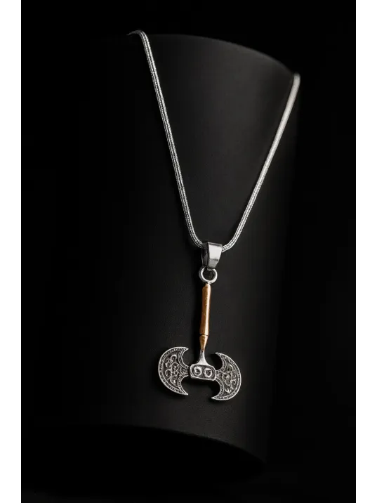 Erkek Çift Taraflı Balta Figürlü Gümüş Kolye – Viking Savaşçı Modeli