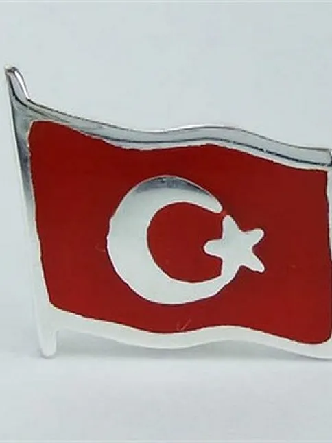 Türk Bayrağı Mineli Gümüş Rozet
