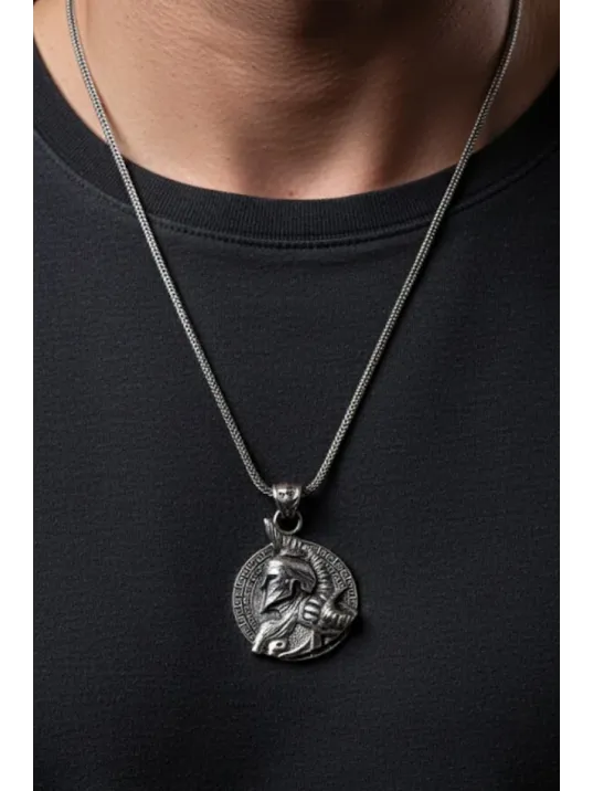 Erkek Gümüş Kolye - 925 Ayar Kabartmalı Savaşçı Gladyatör Motifli Tilki Kuyruğu Zincirli Model Kolye Erkek Gümüş Kolye - 925 Ayar Kabartmalı Savaşçı Gladyatör Motifli Tilki Kuyruğu Zincirli Model Kolye