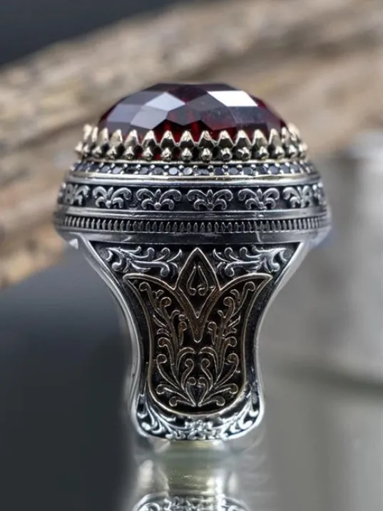 Kırmızı Zirkon Taşlı Ay Yıldız Desenli Yanı Lale Motif Erkek 925 Ayar Gümüş Yüzük GYZENDZIRAY-KRM