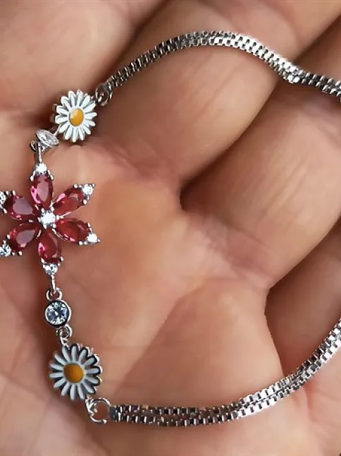 Papatyalı Nergis Çiçeği Zirkon Taşlı Bayan Gümüş Bileklik
