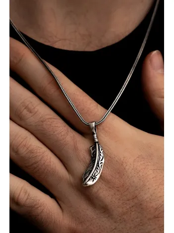 Kızılderili Tüy Gümüş Kolye Ucu Ve Kolye Kızılderili Tüy Gümüş Kolye Ucu Ve Kolye