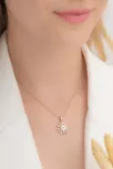 Zirkon Taşlı Rose Manolya Çiçeği Model 2 Kadın Gümüş Kolye GKLMNLYCCK2-ROS Zirkon Taşlı Rose Manolya Çiçeği Model 2 Kadın Gümüş Kolye GKLMNLYCCK2-ROS