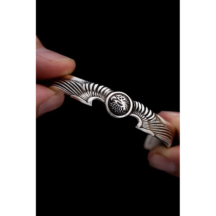 Erkek Gümüş Bileklik - Kartal Motifli Kelepçe Model Gümüş Bilekli Erkek Gümüş Bileklik - Kartal Motifli Kelepçe Model Gümüş Bilekli
