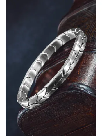 Magnum Flex Kelepçe Model - Mat Esnek Manyetik Çelik Erkek Bileklik Magnum Flex Kelepçe Model - Mat Esnek Manyetik Çelik Erkek Bileklik