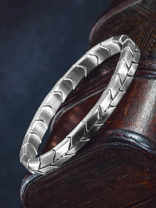 Magnum Flex Kelepçe Model - Mat Esnek Manyetik Çelik Erkek Bileklik Magnum Flex Kelepçe Model - Mat Esnek Manyetik Çelik Erkek Bileklik