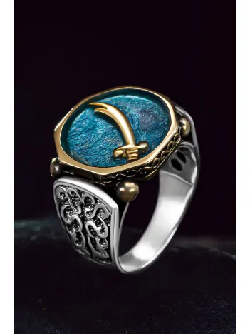 Erkek Gümüş Yüzük - Mavi Mineli Zülfikar Kılıcı İşlemeli 925 Ayar Erkek Yüzük Erkek Gümüş Yüzük - Mavi Mineli Zülfikar Kılıcı İşlemeli 925 Ayar Erkek Yüzük