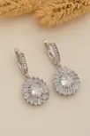 Kadın Gümüş Küpe - Damla Model Zirkon Taşlı Baget Süslemeli Rodyumlu Kadın Küpe Kadın Gümüş Küpe - Damla Model Zirkon Taşlı Baget Süslemeli Rodyumlu Kadın Küpe