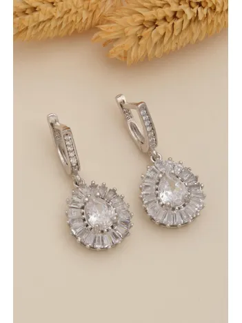 Kadın Gümüş Küpe - Damla Model Zirkon Taşlı Baget Süslemeli Rodyumlu Kadın Küpe