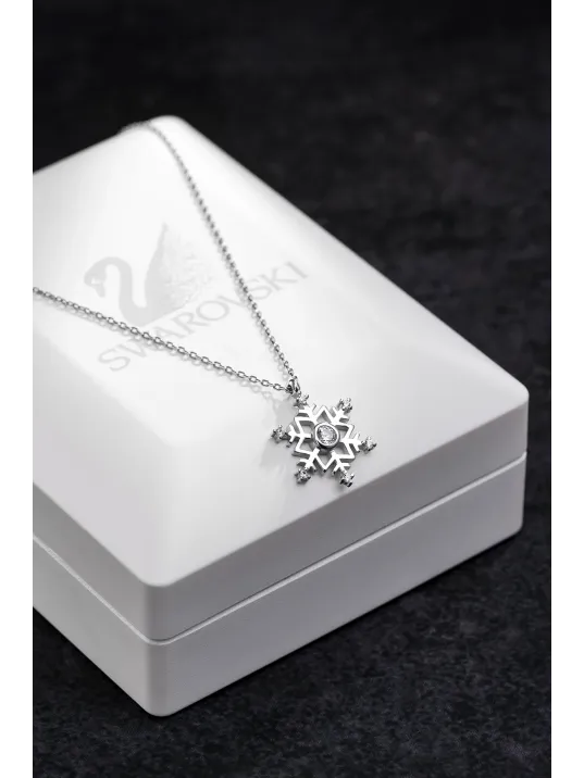Kadın Gümüş Kolye - Swarovski Taşlı Zirconia Kar Tanesi Model 2 Kadın Kolye