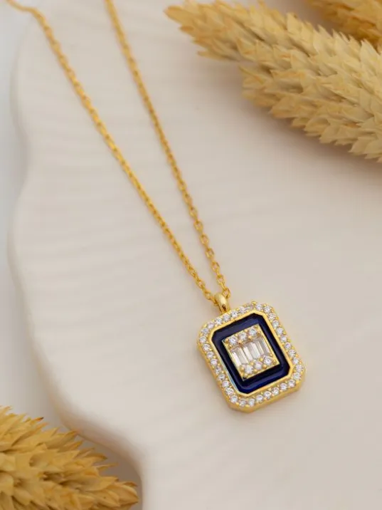 Kare Baget Taşlı Kadın Gümüş Kolye Zincir GKLKRBGTM1D-ROS-Sarı Kare Baget Taşlı Kadın Gümüş Kolye Zincir GKLKRBGTM1D-ROS-Sarı