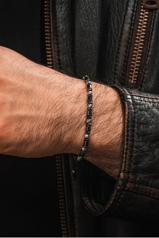 Siyah Hematit Taşlı Gümüş Detaylı Ayarlanabilir Erkek İp Bileklik - Model 4