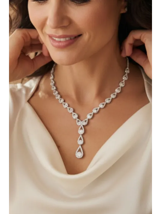 Damla Su Yolu Gümüş Kolye