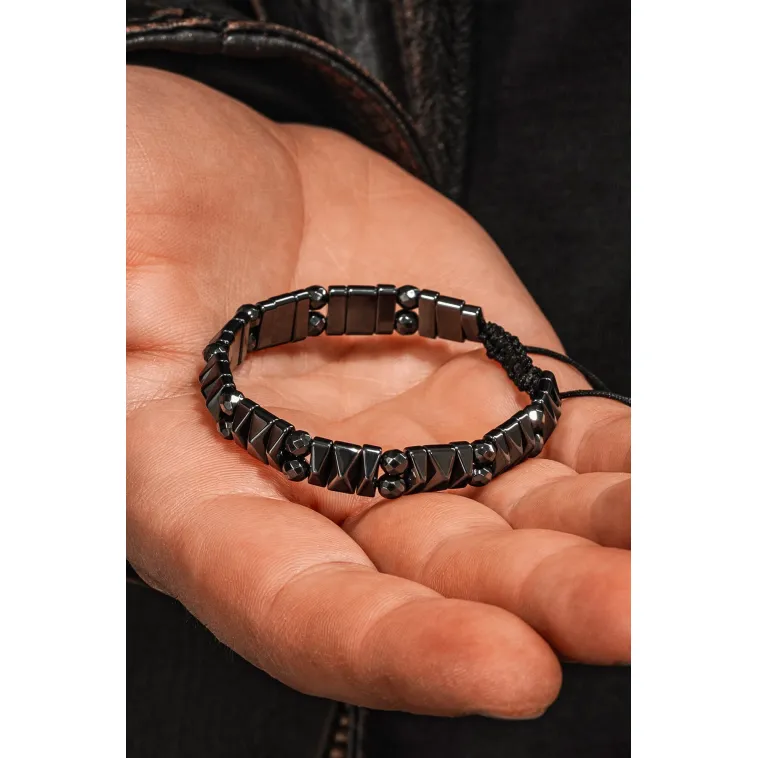 Erkek Kadın Doğal Taş Bileklik - Siyah Hematit Doğal Taşlı Makrome Yuvarlak Model 2 Unisex Bileklik Erkek Kadın Doğal Taş Bileklik - Siyah Hematit Doğal Taşlı Makrome Yuvarlak Model 2 Unisex Bileklik