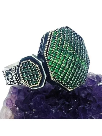 Erkek Gümüş Yüzük - Akron Yeşil Zirkon Yanı Taşlı Özel Seri Erkek Gümüş Yüzük