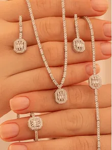 Kadın Gümüş Takı Seti - Ferahnaz Baget Taşlı Zirkon Süslemeli 925 Ayar Kolye, Bileklik, Yüzük, Küpe Tam Set