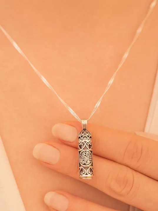 Hatlı Gümüş Kadın Cevşen Muska Kolye Zincir