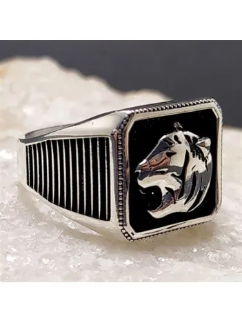 Kaplan Figürlü Erkek Gümüş Yüzük