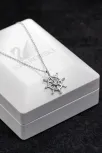 Kadın Gümüş Kolye - Swarovski Taşlı Zirconia Gemi Dümeni Motifli Kadın Kolye Kadın Gümüş Kolye - Swarovski Taşlı Zirconia Gemi Dümeni Motifli Kadın Kolye