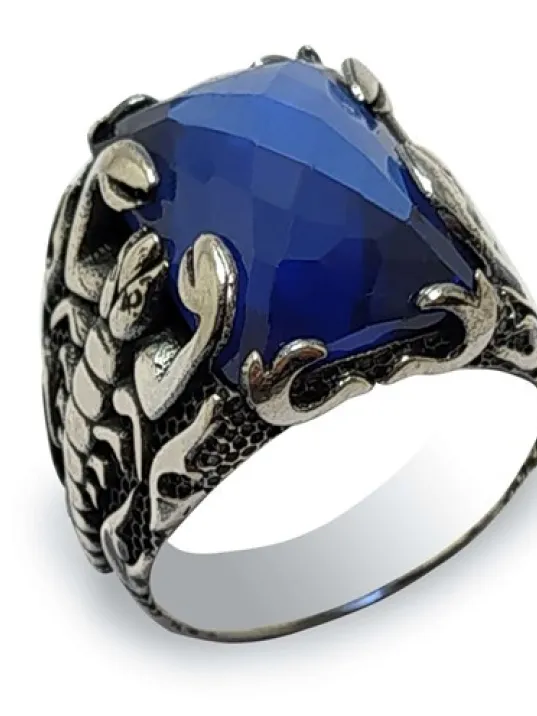 Mavi Zirkon Taşlı Akrep Figürlü Gümüş Erkek Yüzük