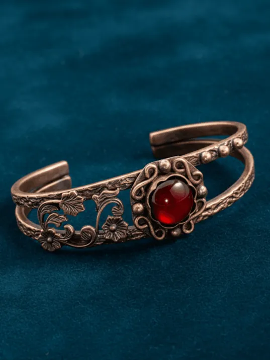 Kadın Bakır Bileklik - Kırmızı Akik Taşlı Kabuk Desenli Kadın Bilezik Metal Kutu ve Kuvars Taşı Kadın Bakır Bileklik - Kırmızı Akik Taşlı Kabuk Desenli Kadın Bilezik Metal Kutu ve Kuvars Taşı