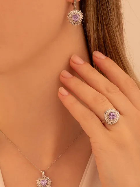 Kadın Gümüş Set - Kalp Model Ametist Taşlı Baget Süslemeli Rodyumlu Kadın Set