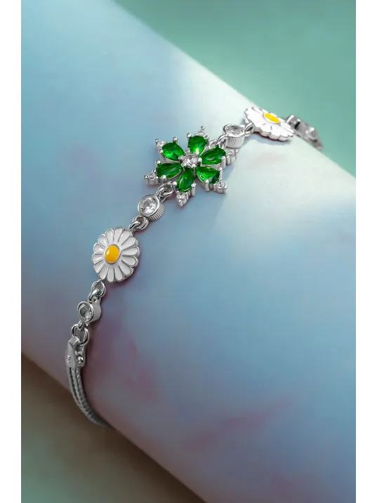 Kadın Gümüş Bileklik Yeşil Zirkon Taşlı Nergiz Motifli Yanı Papatya Çiçek Kadın Bileklik Kadın Gümüş Bileklik Yeşil Zirkon Taşlı Nergiz Motifli Yanı Papatya Çiçek Kadın Bileklik