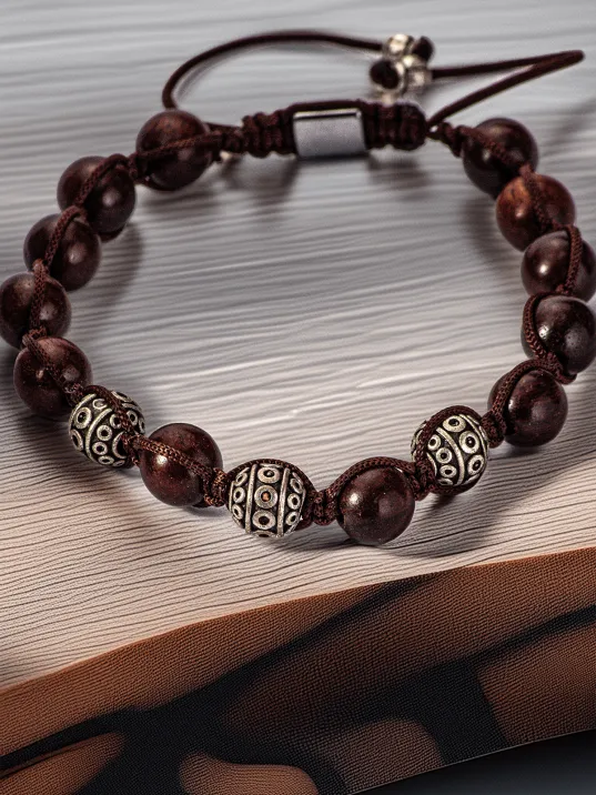 Kahverengi Doğal Taşlı Etnik Desenli Erkek Bileklik – Gümüş Detaylı Ayarlanabilir Makrome