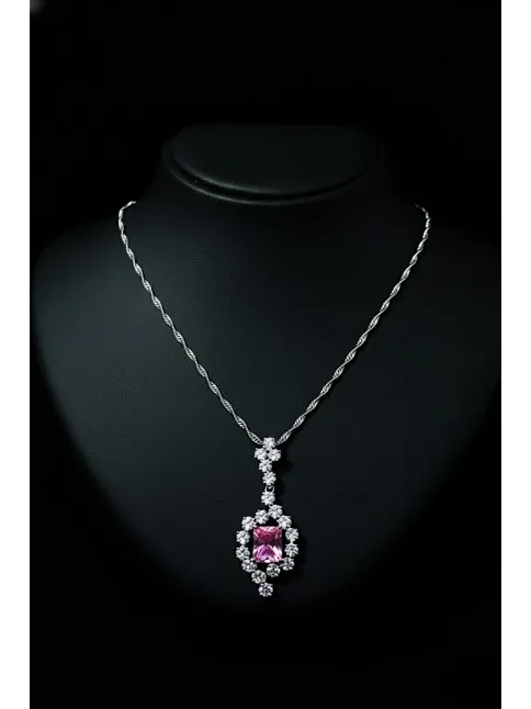 Kadın Gümüş Kolye - Bella Model Kare Pembe Zirkon Taşlı Kolye