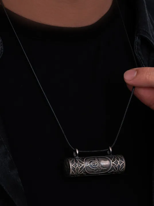 Erkek Gümüş Kolye - Cevşen Osmanlı Tuğralı İri Boy Gümüş Muska Kolye