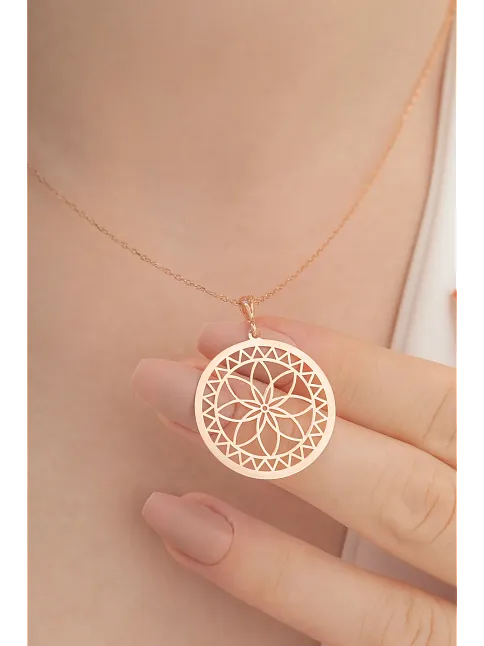 Lotus Çiçeği Motifli Gümüş Kolye