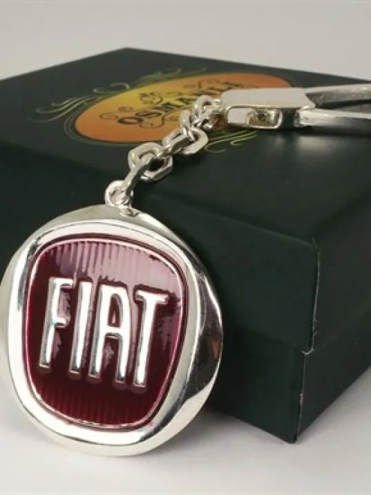 Gümüş Fiat Anahtarlık Bordo Mineli Gümüş Fiat Anahtarlık Bordo Mineli
