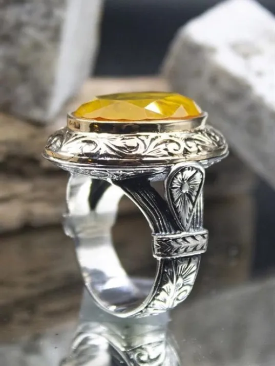 Sarı Paraiba Taşlı Yanları İşlemeli Oval 925 Ayar Gümüş Erkek Yüzük