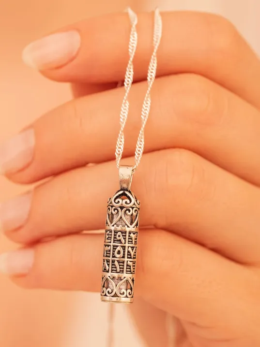 Gümüş Ebced Motifli Muska Cevşen Kolye