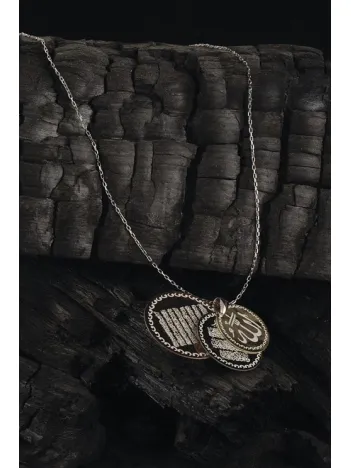 Yuvarlak Model Üçlü Allah Yazılı Nazar Dualı Ayetel Kürsi Kadın Gümüş Kolye GKL3LUYVRLK-GMS