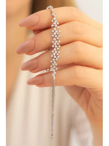 Kadın Gümüş Bileklik - 925 Ayar Zirkon Taşlı Alisa Model Gümüş Kadın Bileklik