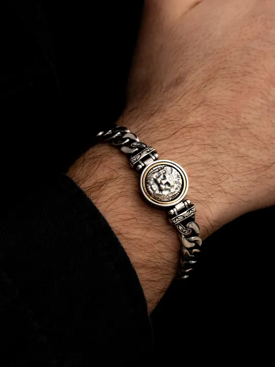 Erkek Gümüş Bileklik - Ortası Dönen Aslan Model Gurmet Zincir Gümüş Bileklik Künye Erkek Gümüş Bileklik - Ortası Dönen Aslan Model Gurmet Zincir Gümüş Bileklik Künye