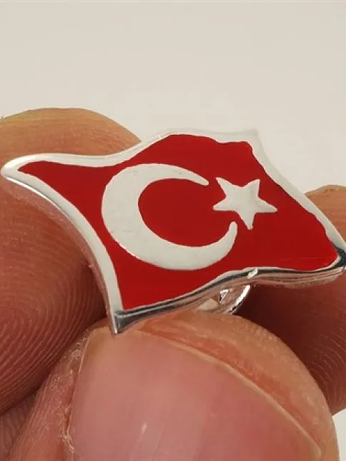 Ay Yıldız Türk Bayrağı Gümüş Rozet