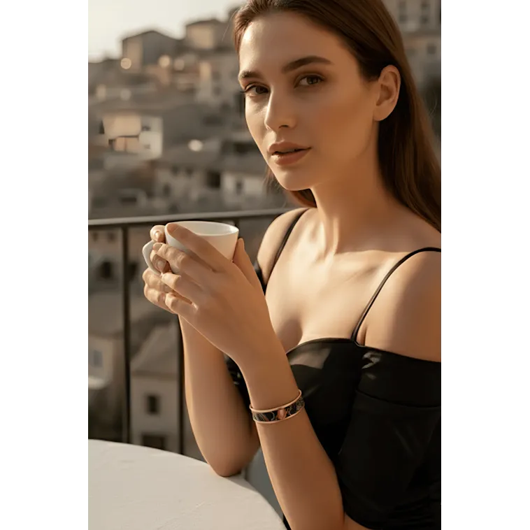 Kadın Bakır Bileklik Yüzük Set - Ester Model Özel Baskı Metal Kutu Ve Kuvars Taşı Kadın Bakır Bileklik Yüzük Set - Ester Model Özel Baskı Metal Kutu Ve Kuvars Taşı