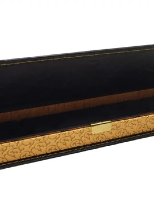 Kişiye Özel Ahşap Üzeri Deri Kaplamalı Altın Yaldız Detaylı Premium Tesbih Kutusu