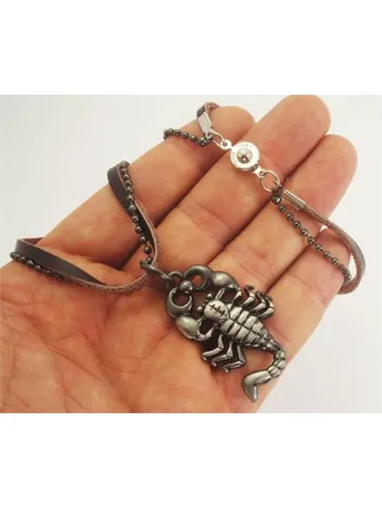 Akrep Burcu Erkek Deri Kolye