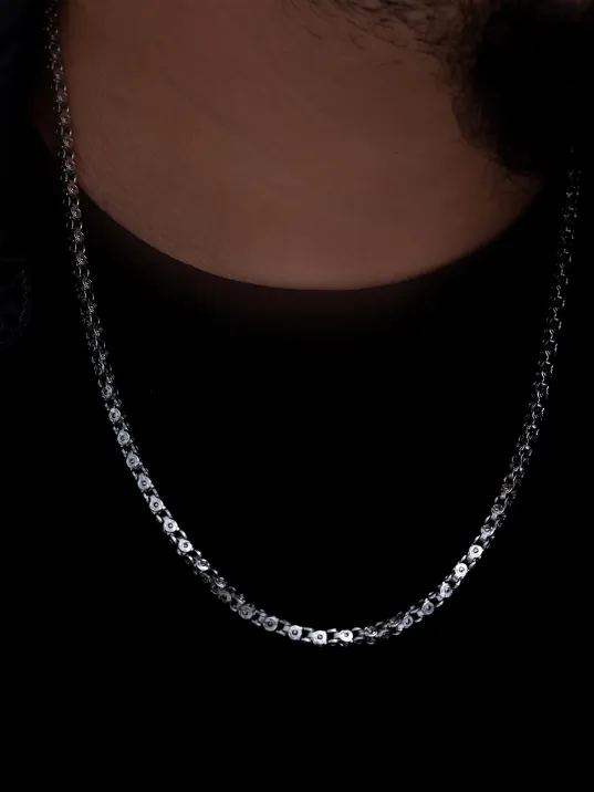 Erkek Çelik Kolye - Pullu Model Çelik Kolye