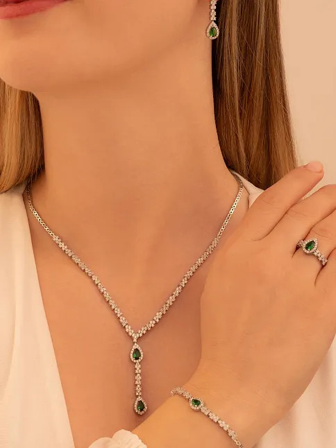 Kadın Gümüş Takı Seti - Lera Zümrüt Taşlı Mekik Model Kolye, Bileklik, Yüzük, Küpe Tam Set