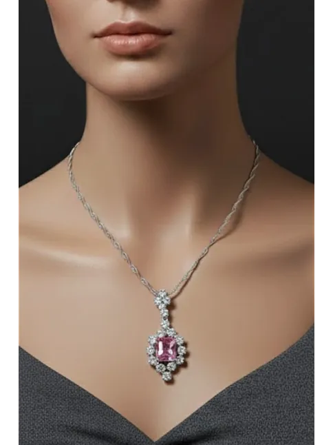Kadın Gümüş Kolye - Bella Model Kare Pembe Zirkon Taşlı Kolye