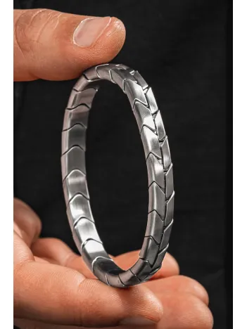 Magnum Flex Kelepçe Model - Mat Esnek Manyetik Çelik Erkek Bileklik