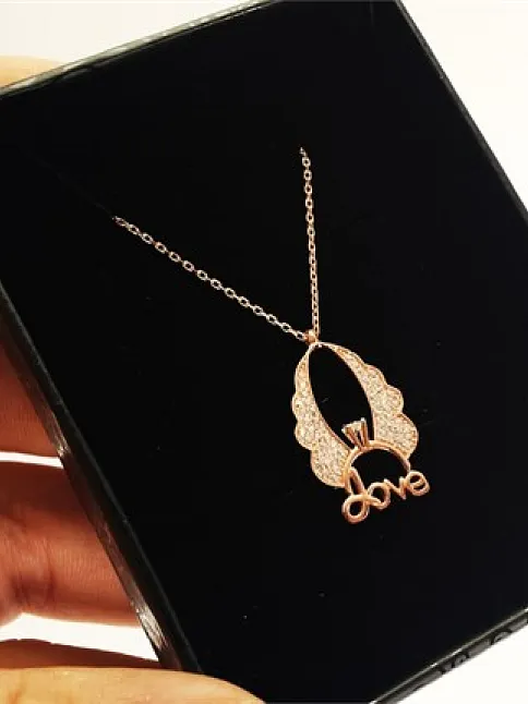 Tektaşlı Kanatlı Bayan Rose Gümüş Kolye Orta Boy