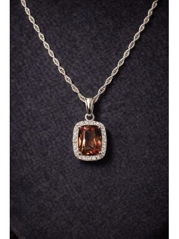 Kadın Gümüş Kolye - Kare Model Zultanit Taşlı Kadın Gümüş Kolye