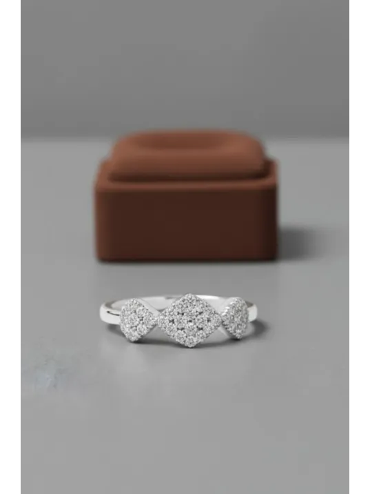 Kadın Gümüş Yüzük - Kleopatra Model Zirkon Taşlı Su Yolu Yüzük