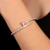 Kadın Çelik Bileklik - Rose Zirkon Taşı Işlemeli Çivi Model Çelik Bileklik Kadın Çelik Bileklik - Rose Zirkon Taşı Işlemeli Çivi Model Çelik Bileklik